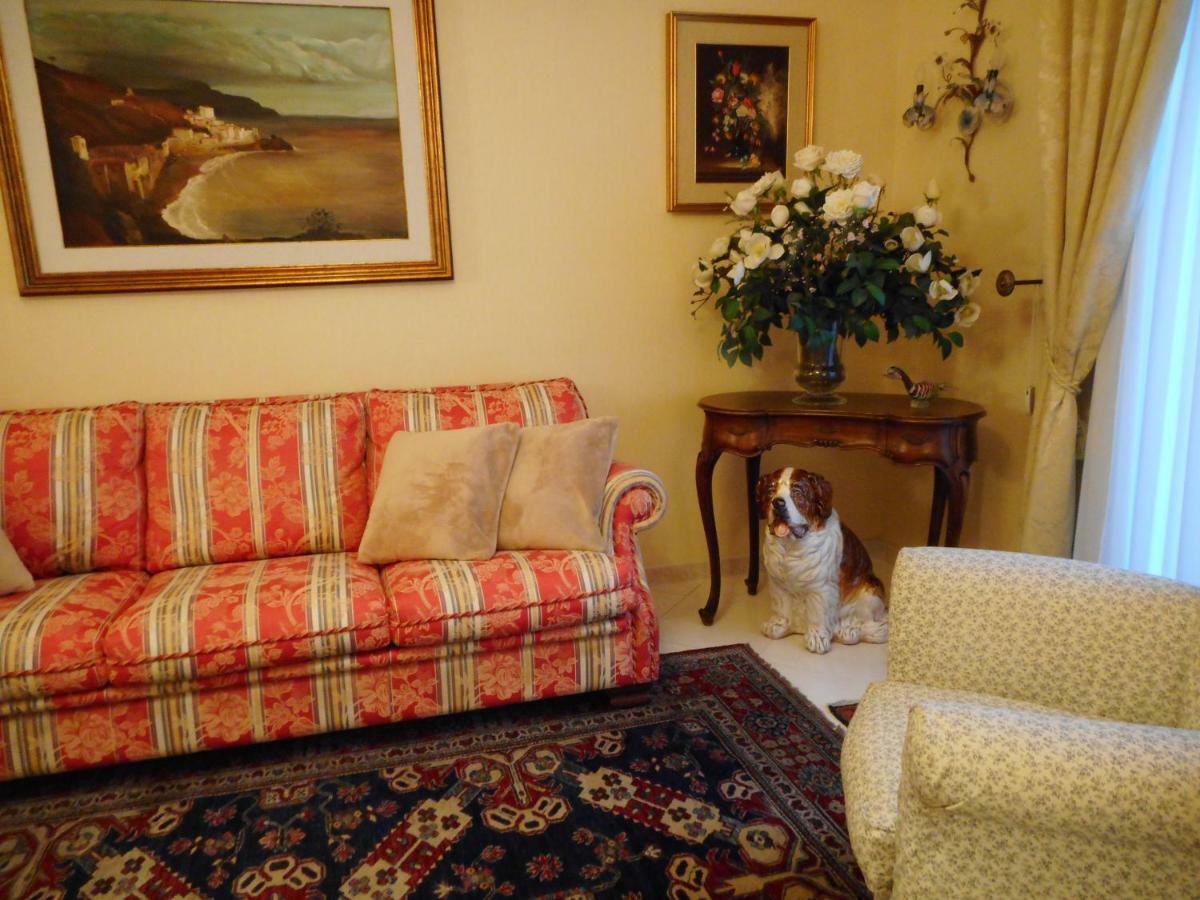 Adalgisa House Apartment คาตาเนีย ภายนอก รูปภาพ